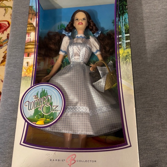 Dorothy Barbie Doll wizard of Oz - Picture 1 of 11